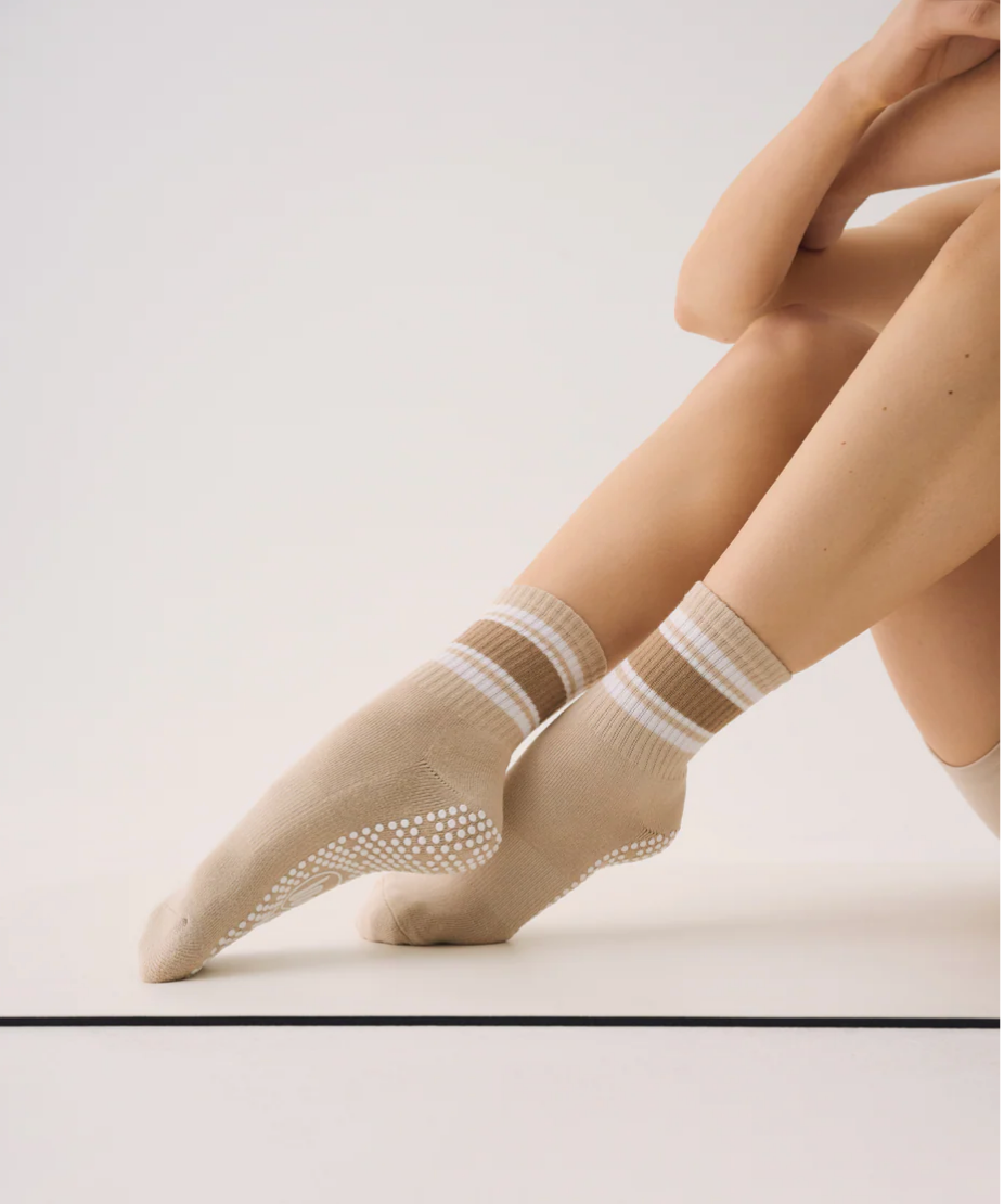 MoveActive Studio Grip Socks — Non-Slip Pilates & Barre (Canada)