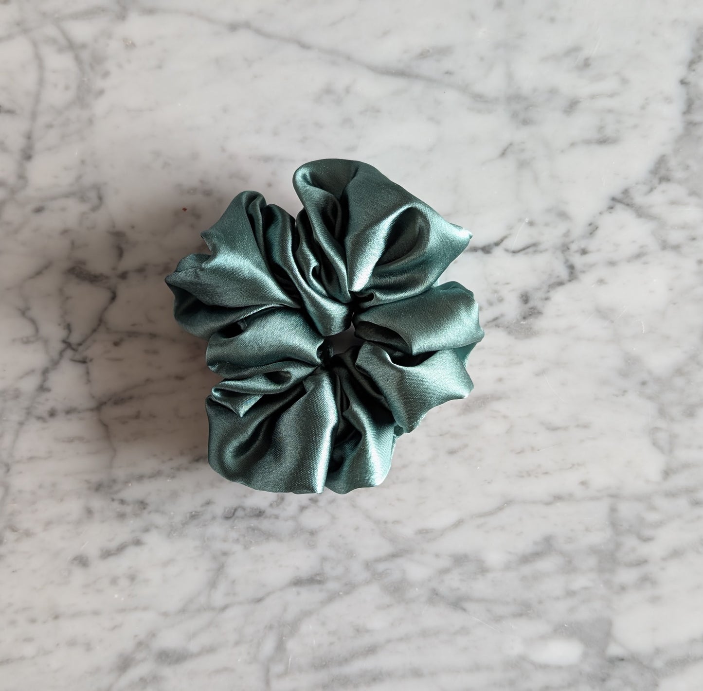 Silk Scrunchie – Regular